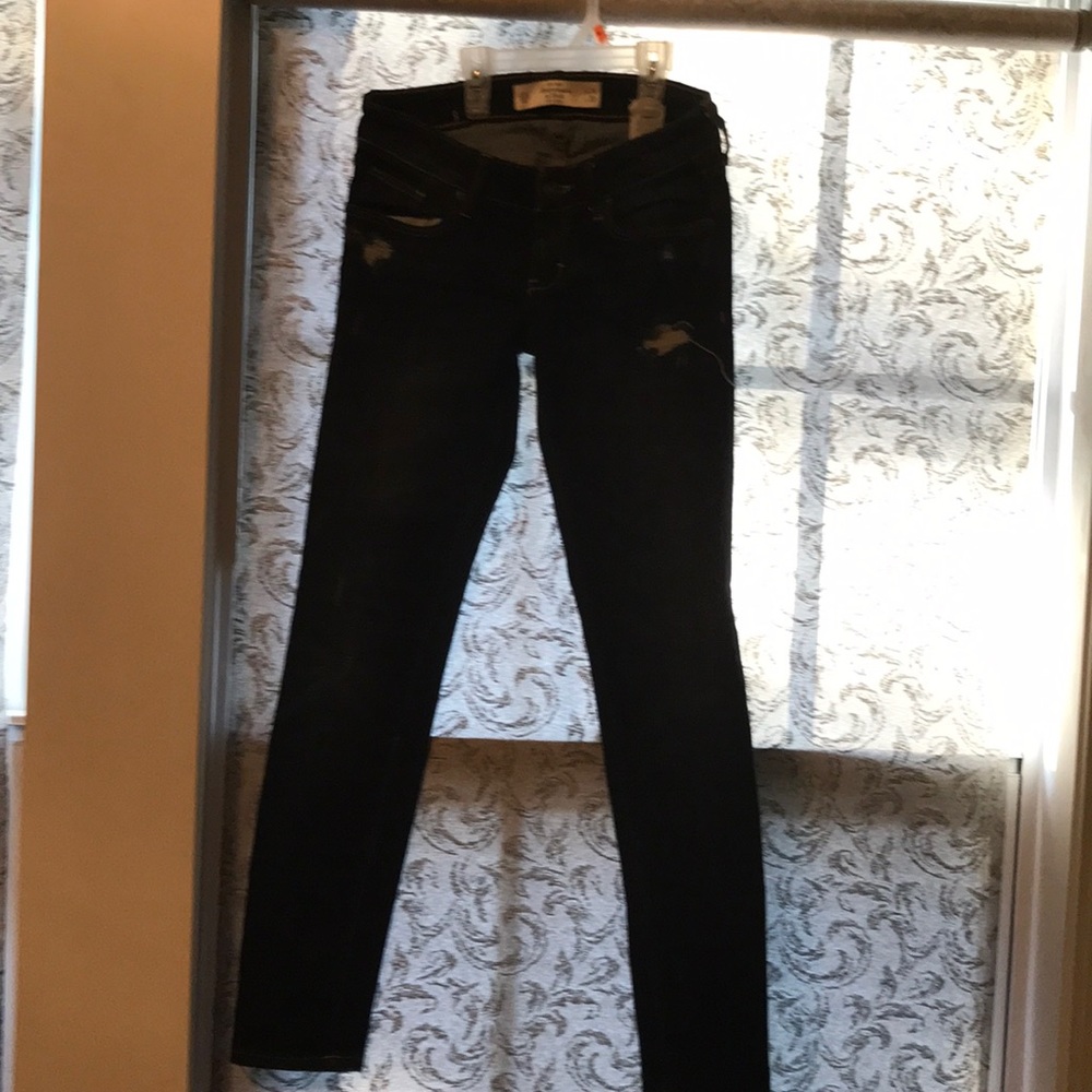 Abercrombie & fitch waist size 24 length 29